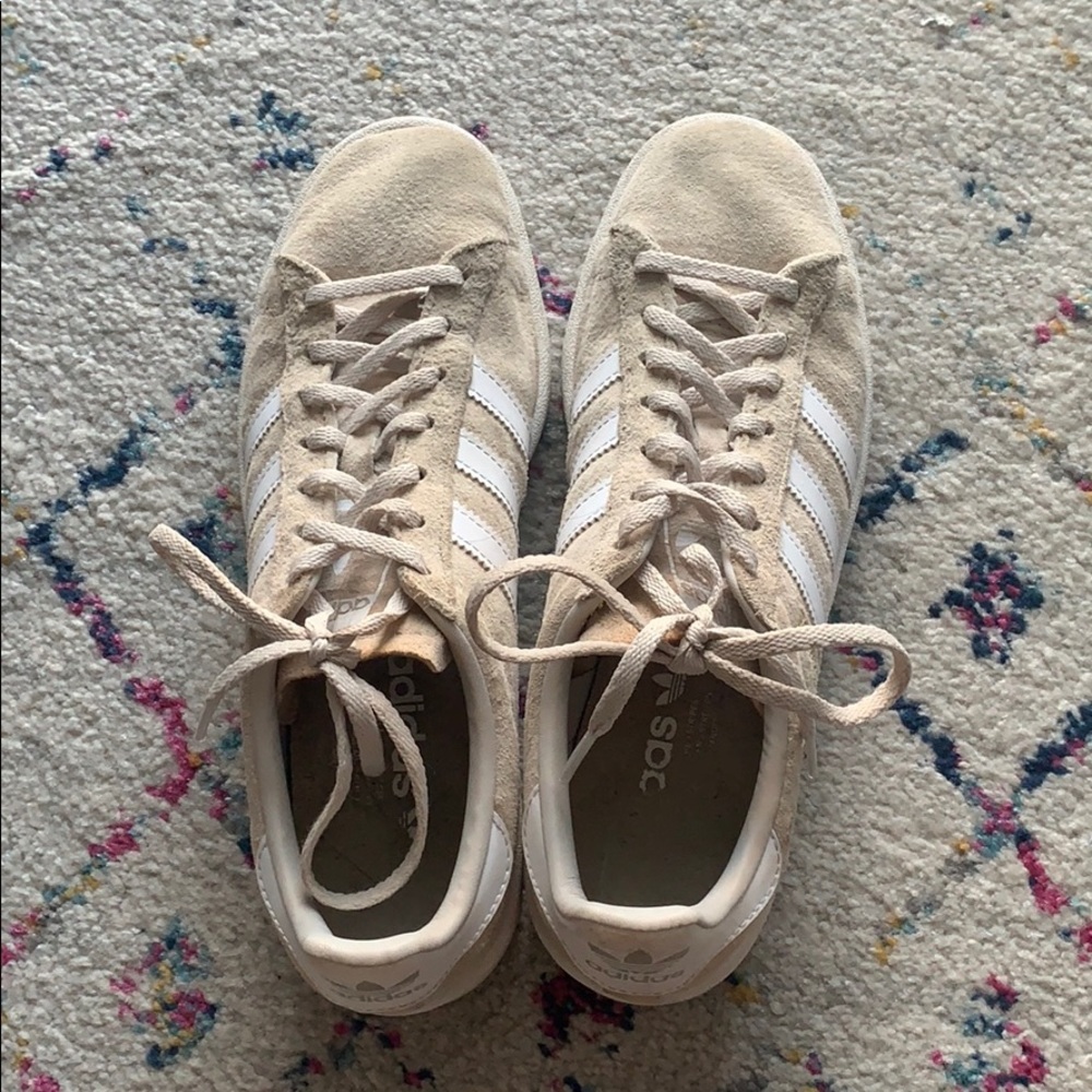 Light Beige Adidas Women’s Sneakers Size 9